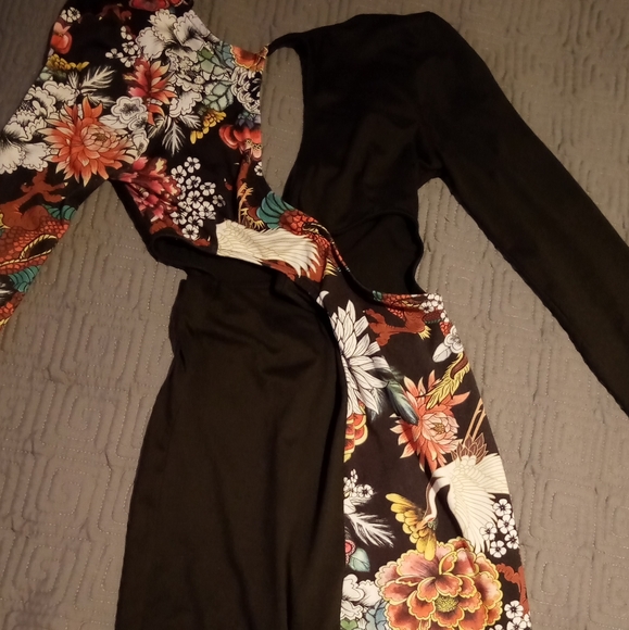 FASHION NOVA BIKE SHORT ROMPER - Picture 3 of 4